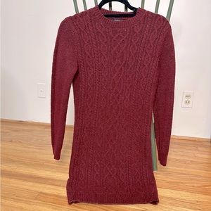 Forever 21 small Knit long sleeve maroon dress, warm for winter!